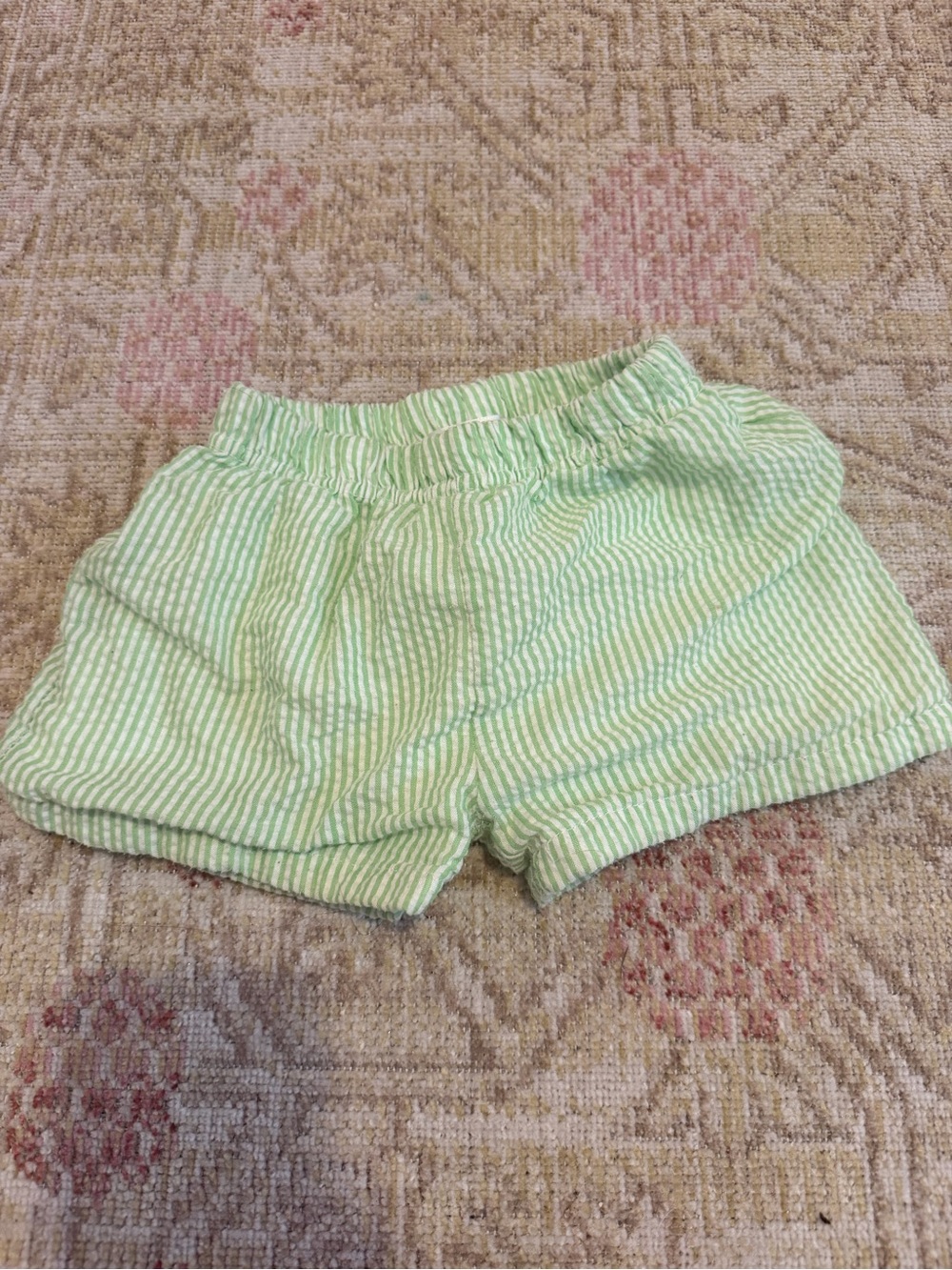 Cecil & Lou green seersucker striped toddler shorts 2T
